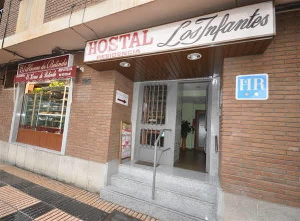 Hostal Los Infantes Salamanka Exteriér fotografie